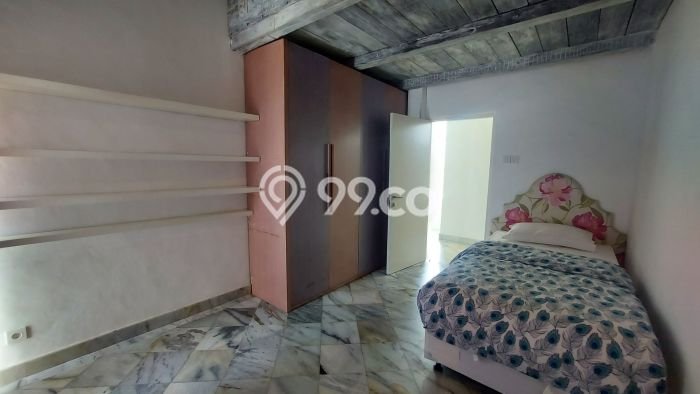 Hunian Mewah LB 284m2 Siap Pakai Desain Elegan di Seminyak, Badung Hunian Mewah LB 284m2 Siap Pakai Desain Elegan di Seminyak, Badung