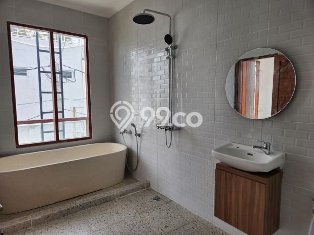 HARGA TERBAIK! Vila Kawasan , Luas 144m2m², Lokasi Strategis HARGA TERBAIK! Vila Kawasan , Luas 144m2m², Lokasi Strategis