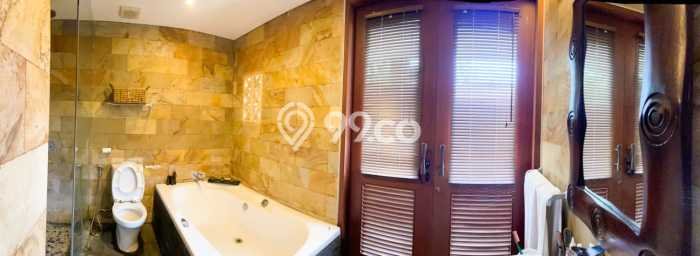 DIJUAL! Vila di , Luas 500m2m², Dekat ke Pusat Kota DIJUAL! Vila di , Luas 500m2m², Dekat ke Pusat Kota