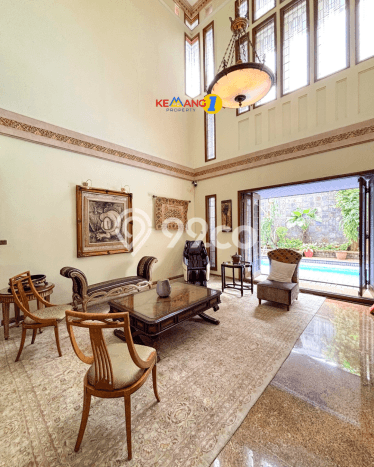 Jual Rumah Mewah Megah Dengan View Eksklusif di Kemang, Jakarta Selatan Jual Rumah Mewah Megah Dengan View Eksklusif di Kemang, Jakarta Selatan
