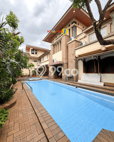 Jual Rumah Mewah Megah Dengan View Eksklusif di Kemang, Jakarta Selatan Jual Rumah Mewah Megah Dengan View Eksklusif di Kemang, Jakarta Selatan