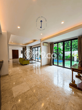 Rumah Luxury Modern Tanpa Renovasi di Kemang Jakarta Selatan Rumah Luxury Modern Tanpa Renovasi di Kemang Jakarta Selatan