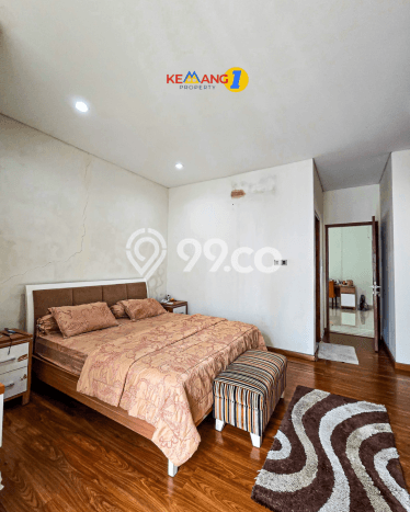 Rumah Elit Modern Tanpa Renovasi di Pejaten Jakarta Selatan Rumah Elit Modern Tanpa Renovasi di Pejaten Jakarta Selatan