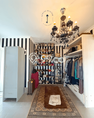Jual Rumah Mewah Megah Dengan View Cantik di Pejaten, Jakarta Selatan Jual Rumah Mewah Megah Dengan View Cantik di Pejaten, Jakarta Selatan