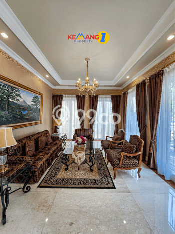 Rumah Elit Modern Tanpa Renovasi di Kemanggisan Jakarta Barat Rumah Elit Modern Tanpa Renovasi di Kemanggisan Jakarta Barat