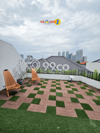 Rumah Elit LB 260m2 Siap Huni Desain Elegan di Kemang, Jakarta Selatan Rumah Elit LB 260m2 Siap Huni Desain Elegan di Kemang, Jakarta Selatan