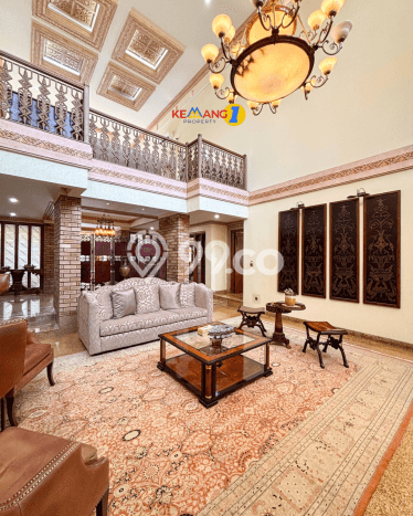 Jual Rumah Mewah Megah Dengan View Eksklusif di Kemang, Jakarta Selatan Jual Rumah Mewah Megah Dengan View Eksklusif di Kemang, Jakarta Selatan