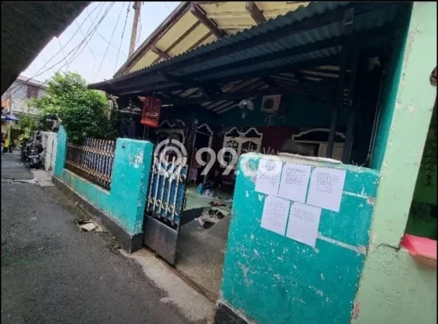 Jual Rumah Favorit Siap Huni LB 222m2 di Palmerah, Jakarta Barat Jual Rumah Favorit Siap Huni LB 222m2 di Palmerah, Jakarta Barat