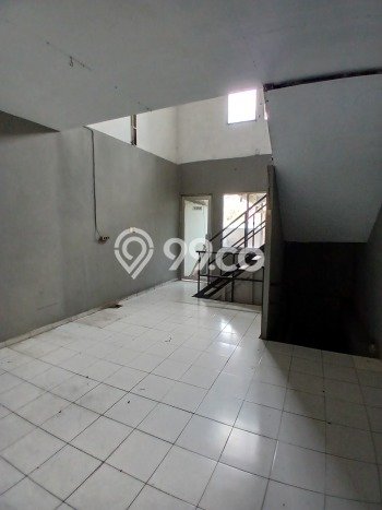 Area Strategis! Disewakan Ruko Lokasi Semarang Selatan, Semarang Cocok untuk Bisnis Area Strategis! Disewakan Ruko Lokasi Semarang Selatan, Semarang Cocok untuk Bisnis