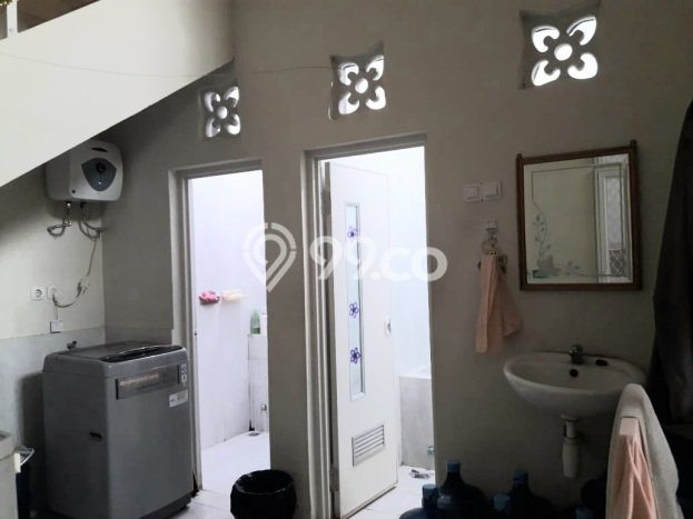 Rumah sewa siap pakai 4 KT di Puri Anjasmoro, Semarang Rumah sewa siap pakai 4 KT di Puri Anjasmoro, Semarang