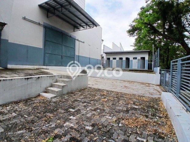 Area Strategis! Disewakan Gudang Lokasi Ngaliyan, Semarang Cocok untuk Bisnis Area Strategis! Disewakan Gudang Lokasi Ngaliyan, Semarang Cocok untuk Bisnis