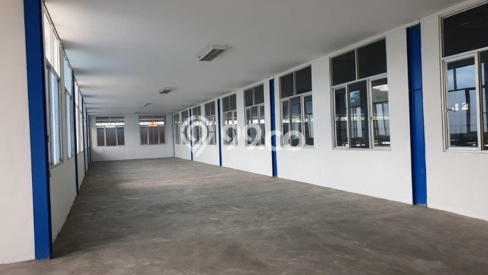 Gudang Dijual di Kendal LT 10352m2 & LB 5500m2 Lokasi Terbaik! Gudang Dijual di Kendal LT 10352m2 & LB 5500m2 Lokasi Terbaik!