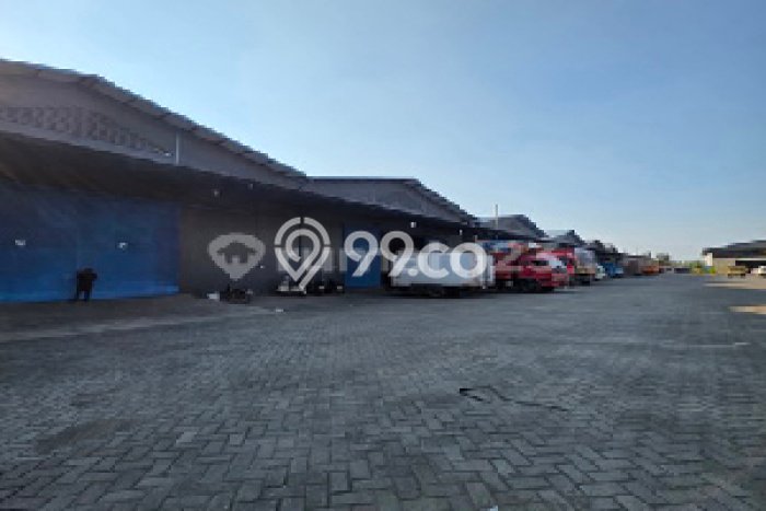 Unit Gudang Tersedia di Banjardowo Spesifikasi LB 1800m2 Unit Gudang Tersedia di Banjardowo Spesifikasi LB 1800m2