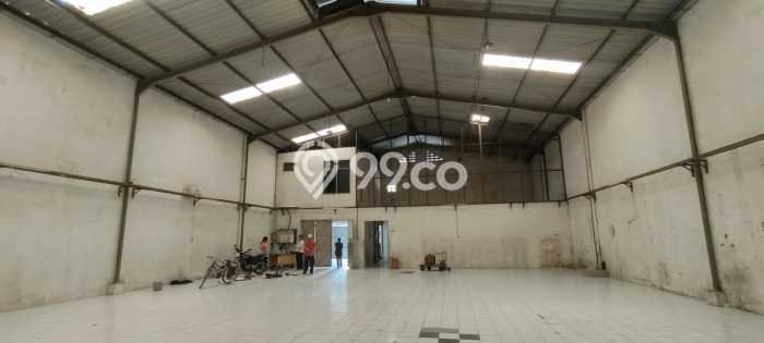 Unit Gudang disewakan di Semarang Utara Semarang dengan LT 835m2 / LB 750m2 Unit Gudang disewakan di Semarang Utara Semarang dengan LT 835m2 / LB 750m2