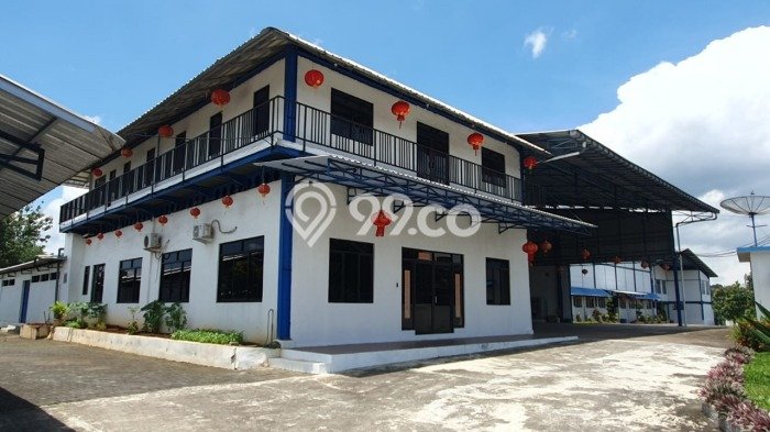 Gudang Dijual di Kendal LT 10352m2 & LB 5500m2 Lokasi Terbaik! Gudang Dijual di Kendal LT 10352m2 & LB 5500m2 Lokasi Terbaik!