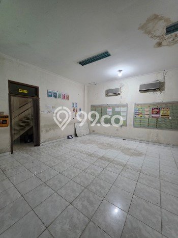 Gudang Disewa di Semarang Barat, Semarang, LT 1667m2 / LB 1370m2 Gudang Disewa di Semarang Barat, Semarang, LT 1667m2 / LB 1370m2
