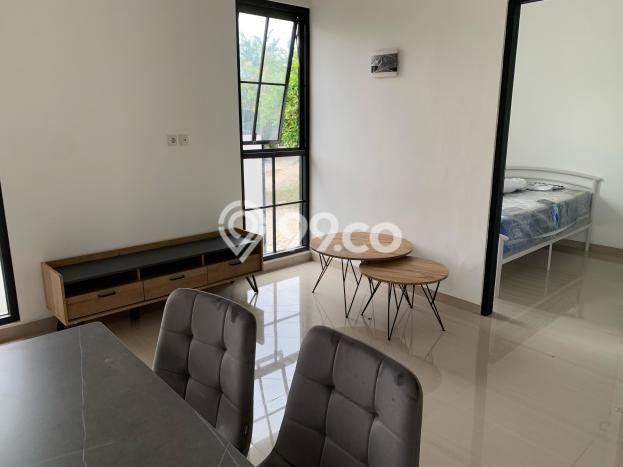 Rumah Luas Asri 3 KT Siap Huni di Puri Anjasmoro Semarang Rumah Luas Asri 3 KT Siap Huni di Puri Anjasmoro Semarang