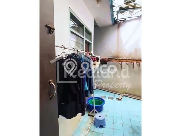 Untuk Dijual Ruko di Semarang Selatan Semarang LT 90m2 / LB 200m2 Untuk Dijual Ruko di Semarang Selatan Semarang LT 90m2 / LB 200m2