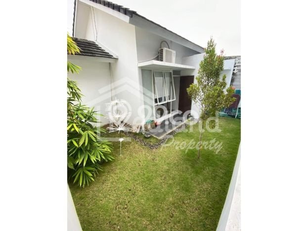 Rumah Luas Asri 2 KT Siap Pakai di BSB City Semarang Rumah Luas Asri 2 KT Siap Pakai di BSB City Semarang