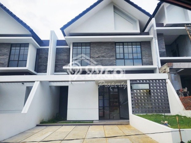 Jarang Ada! Rumah Sewa 2 Kamar Nyaman Siap Huni BSB City Jarang Ada! Rumah Sewa 2 Kamar Nyaman Siap Huni BSB City