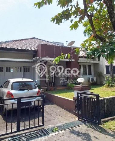 Jual Rumah Favorit Siap Huni LB 225m2 di Candisari, Semarang Jual Rumah Favorit Siap Huni LB 225m2 di Candisari, Semarang