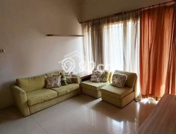 Jual Rumah Favorit Siap Huni LB 225m2 di Candisari, Semarang Jual Rumah Favorit Siap Huni LB 225m2 di Candisari, Semarang