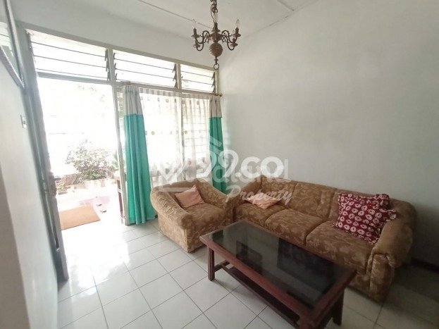 Dijual Rumah Premium dengan Fasilitas Sekitar Lengkap di Banyumanik, Semarang Dijual Rumah Premium dengan Fasilitas Sekitar Lengkap di Banyumanik, Semarang