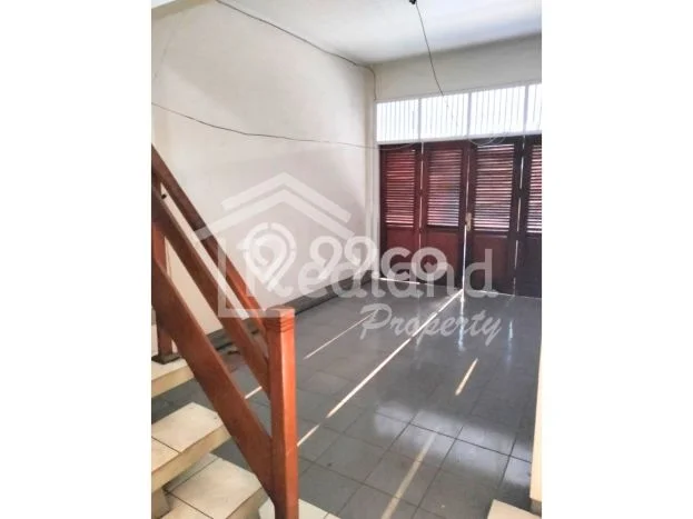 Dijual Hunian Rumah Nyaman 4 Kamar di Krapyak, Semarang Dijual Hunian Rumah Nyaman 4 Kamar di Krapyak, Semarang