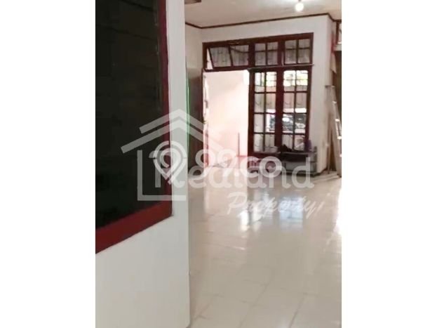 Jual Rumah Bagus Siap Huni LB 300m2 di Semarang Tengah, Semarang Jual Rumah Bagus Siap Huni LB 300m2 di Semarang Tengah, Semarang