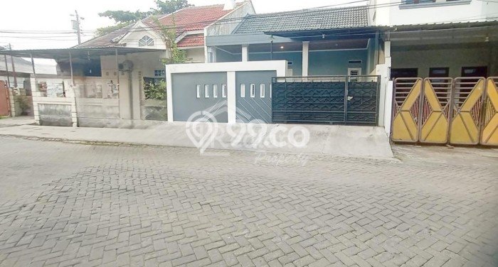 Lokasi terbaik! Rumah siap huni dikontrakkan di Semarang Barat LB 190m2 Lokasi terbaik! Rumah siap huni dikontrakkan di Semarang Barat LB 190m2