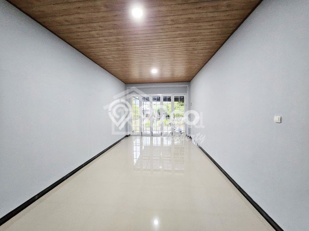 Jual Rumah Eksklusif 4 KT di BSB City, Semarang Jual Rumah Eksklusif 4 KT di BSB City, Semarang