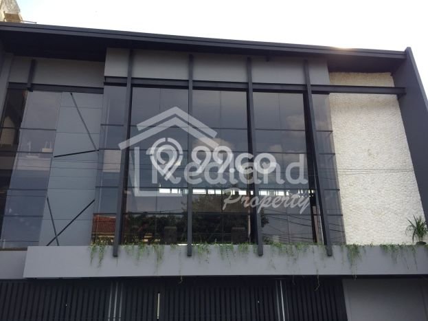 Lokasi Strategis! Dijual Komersial Bisnis di Gajah Mungkur, Semarang Kondisi Bagus Lokasi Strategis! Dijual Komersial Bisnis di Gajah Mungkur, Semarang Kondisi Bagus