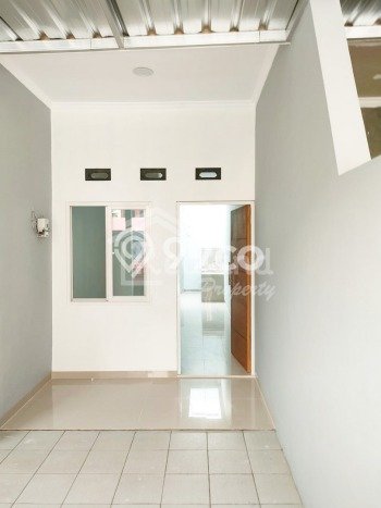Rumah Idaman Modern! Rumah 2 Lantai di Semarang Barat, Semarang, Luas 65m² Bangunan 50m² Rumah Idaman Modern! Rumah 2 Lantai di Semarang Barat, Semarang, Luas 65m² Bangunan 50m²