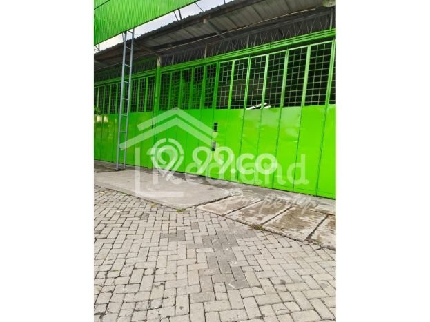 PROSPEK BAGUS! Gudang di Pedurungan, Luas 600m², Potensi Keramaian Tinggi PROSPEK BAGUS! Gudang di Pedurungan, Luas 600m², Potensi Keramaian Tinggi
