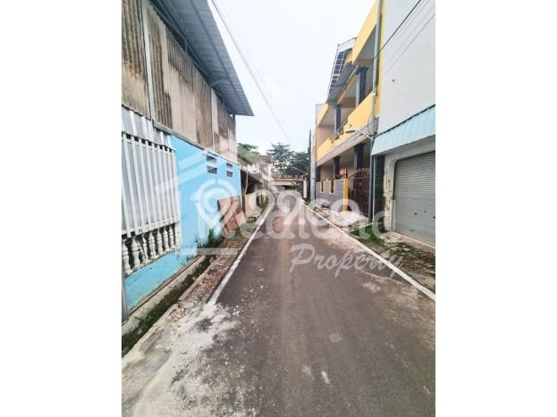 Bisa KPR! Rumah Asri area Semarang Barat, LT 100m² LB 80m² Bisa KPR! Rumah Asri area Semarang Barat, LT 100m² LB 80m²