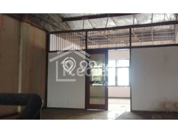 AREA PROSPEKTIF! Ruko di Semarang Tengah, Luas 270m2m², Lokasi Strategis AREA PROSPEKTIF! Ruko di Semarang Tengah, Luas 270m2m², Lokasi Strategis