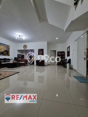 Rumah Elit LB 340m2 Siap Pakai Desain Elegan di Jati Asih, Bekasi Rumah Elit LB 340m2 Siap Pakai Desain Elegan di Jati Asih, Bekasi