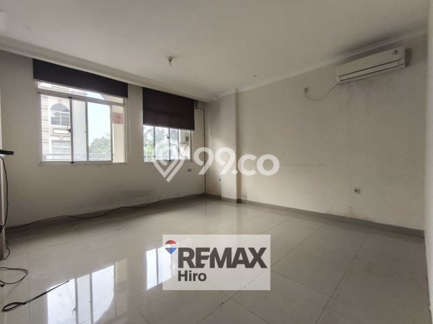 FOR RENT! Ruko di Galaxy Cocok untuk Bisnis 169m2 FOR RENT! Ruko di Galaxy Cocok untuk Bisnis 169m2