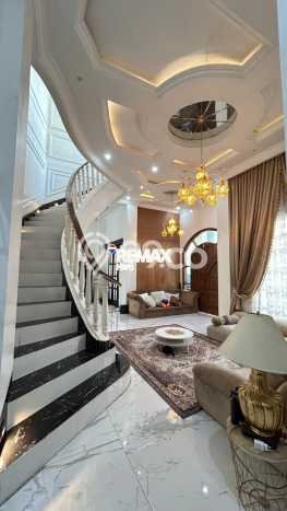 Dijual Rumah Premium dengan Fasilitas Sekitar Lengkap di Cikarang Barat, Bekasi Dijual Rumah Premium dengan Fasilitas Sekitar Lengkap di Cikarang Barat, Bekasi