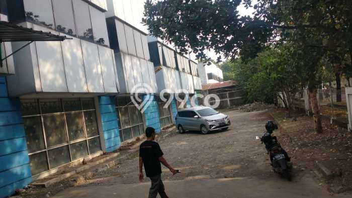 Unit Gudang Dijual di Bekasi LT 2424m2 & LB 1500m2 Unit Gudang Dijual di Bekasi LT 2424m2 & LB 1500m2