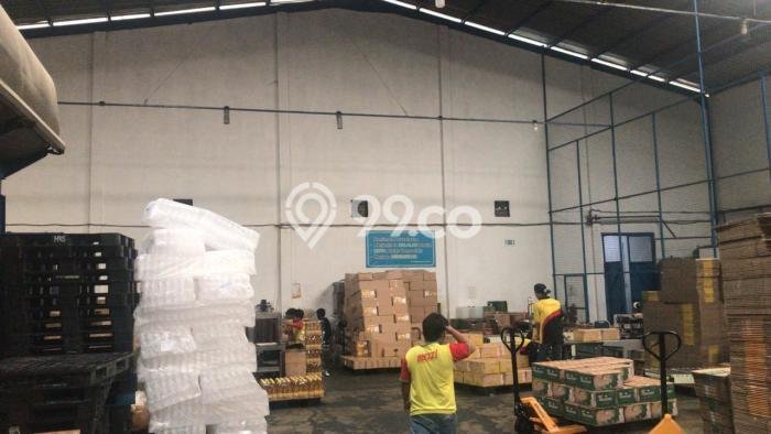 Unit Gudang Dijual di Bekasi LT 1380m2 & LB 1006m2 Unit Gudang Dijual di Bekasi LT 1380m2 & LB 1006m2