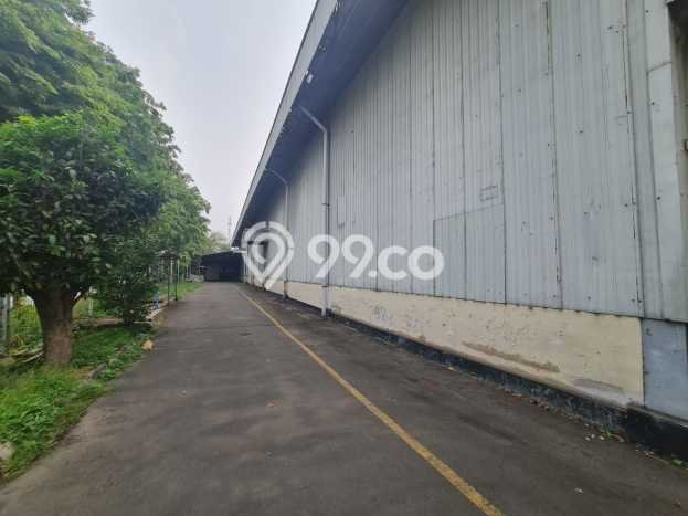 Disewakan Pabrik komersial di Lippo Cikarang luas bangunan 11000m2 Disewakan Pabrik komersial di Lippo Cikarang luas bangunan 11000m2
