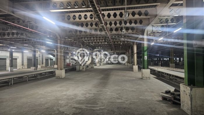 LOKASI PREMIUM! Gudang Kawasan Cikarang Selatan, Luas 11600m2m², Area Komersial LOKASI PREMIUM! Gudang Kawasan Cikarang Selatan, Luas 11600m2m², Area Komersial