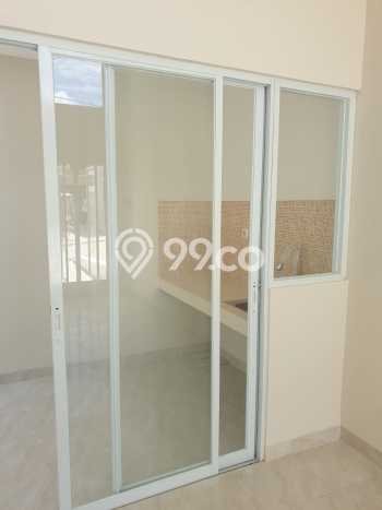Jual Rumah Eksklusif 2 KT di Jatiwaringin, Jakarta Timur Jual Rumah Eksklusif 2 KT di Jatiwaringin, Jakarta Timur