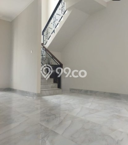 Rumah Modern 4 Kamar LT 110m2 di Klender Rumah Modern 4 Kamar LT 110m2 di Klender