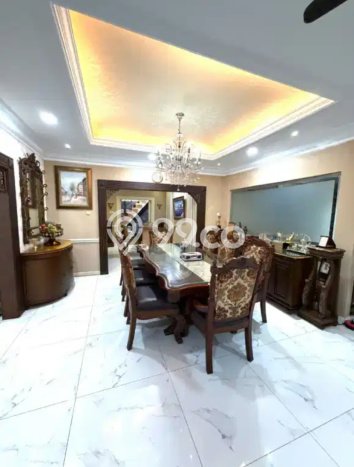 Ready to Use! Luxury House LT 300m2 Desain Elegan di Cibubur Ready to Use! Luxury House LT 300m2 Desain Elegan di Cibubur