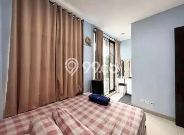For Sale Rumah 5 Kamar Lokasi Ideal Nyaman dan Strategis di Cakung For Sale Rumah 5 Kamar Lokasi Ideal Nyaman dan Strategis di Cakung
