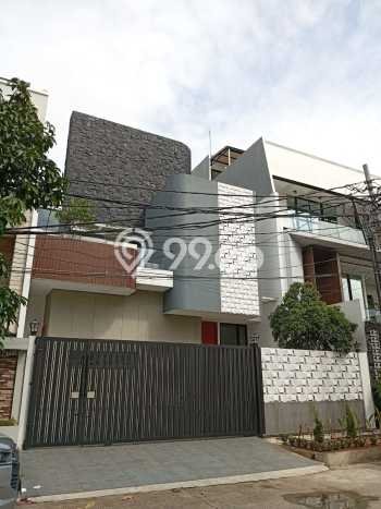 Jual Rumah Luas Megah Dengan View Eksklusif di Muara Karang, Jakarta Utara Jual Rumah Luas Megah Dengan View Eksklusif di Muara Karang, Jakarta Utara