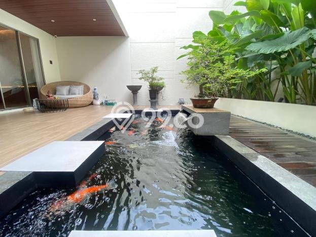 Ready to Use! Luxury House LT 200m2 Desain Elegan di Pantai Indah Kapuk Ready to Use! Luxury House LT 200m2 Desain Elegan di Pantai Indah Kapuk