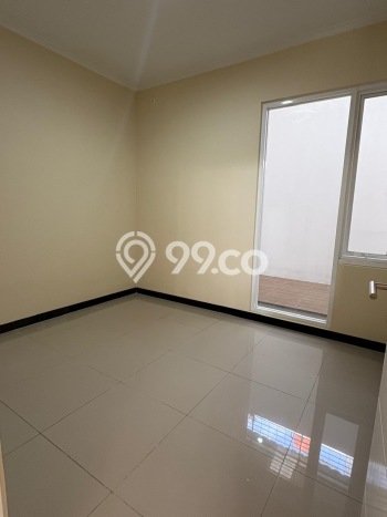 Rumah Modern 2 KT LT 120m2 di Taman Kopo Indah Rumah Modern 2 KT LT 120m2 di Taman Kopo Indah